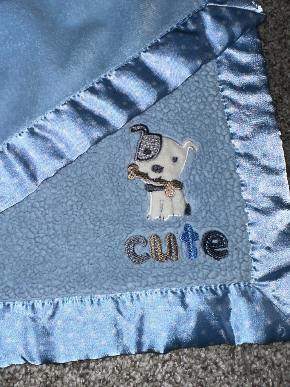 Child of Mine by Carter's Cute puppy dog baby blanket Polka dot satin trim blue